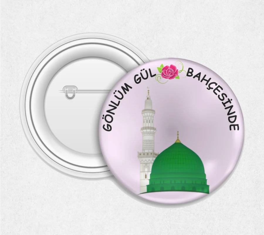 Pembe Gönlüm Gül Bahçesinde Buton Rozet