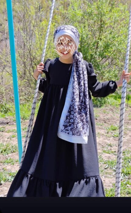 SİYAH LALE ELBİSE