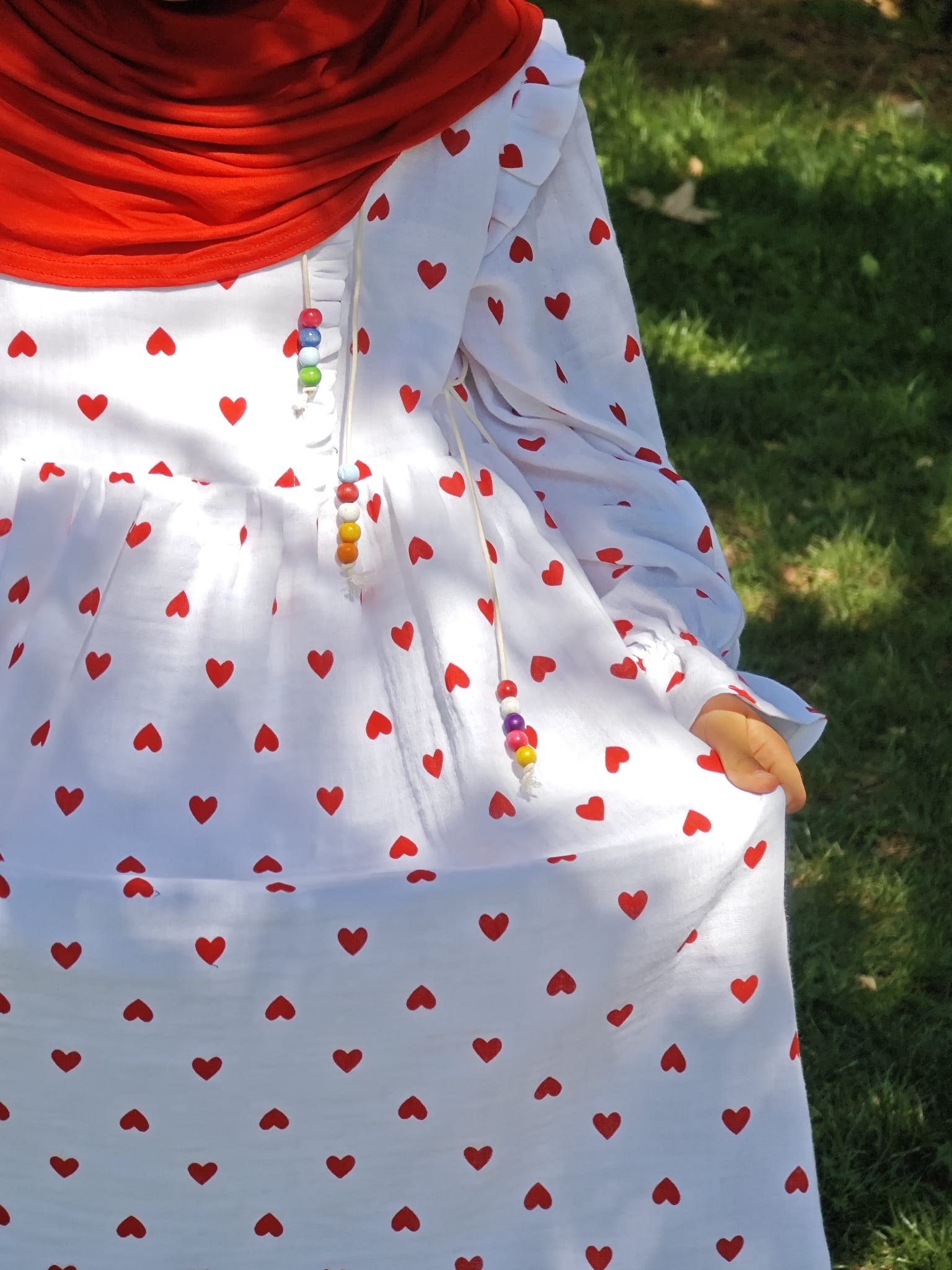 4bf59485-6986-4b32-a702-59f3fc5b0cfc KIRMIZI KALPLİ MÜSLİN ELBİSE - Görsel 1