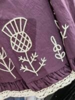 MÜRDÜM RENGİ NAKIŞLI VE DANTELLİ ETEK - Görsel 2