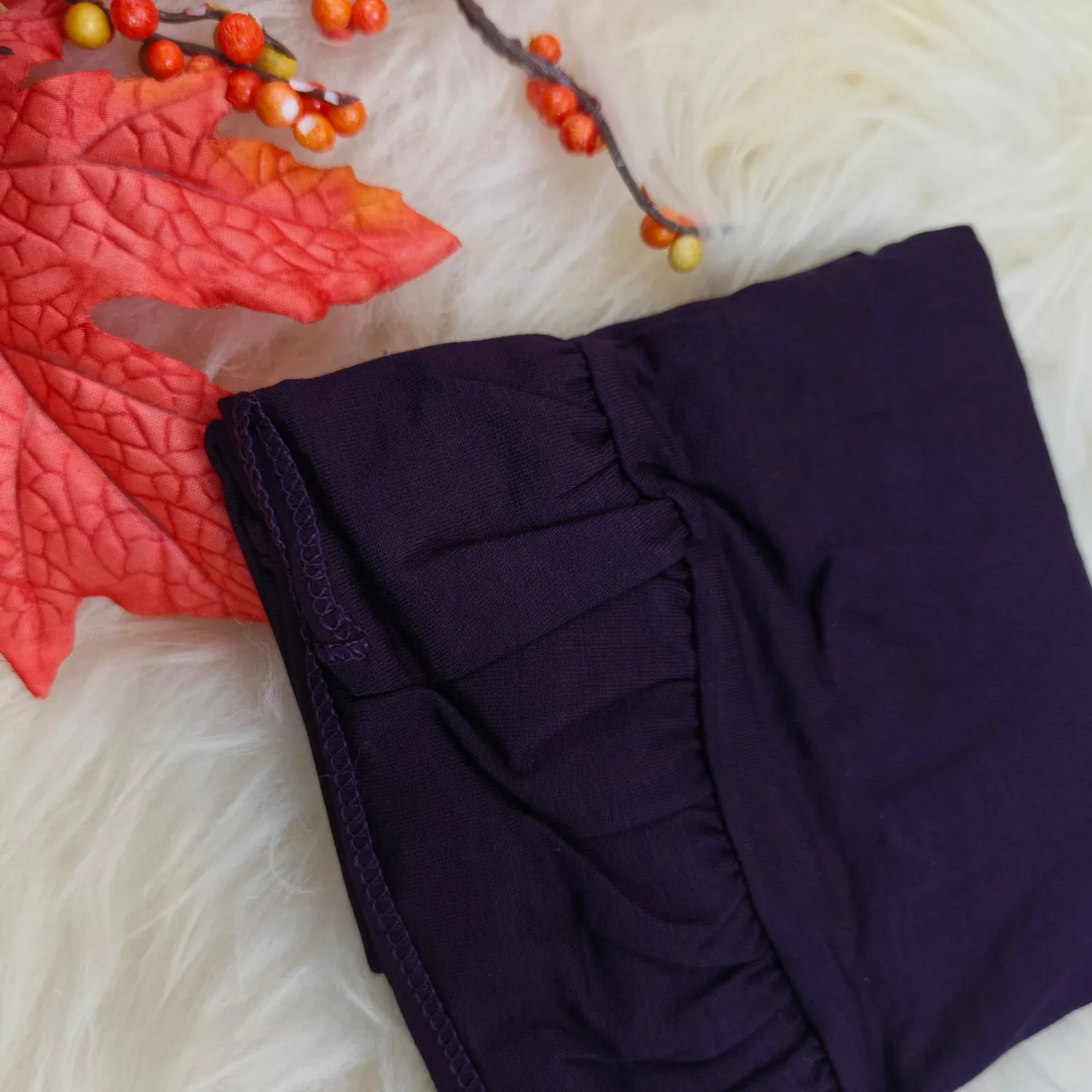 Koyu Mürdüm Fırfırlı Pratik Örtü Koyu Mürdüm Fırfırlı Pratik Örtü - Görsel 1