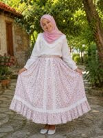 ÇİÇEKLİ ETEK PUDRA FİYONK